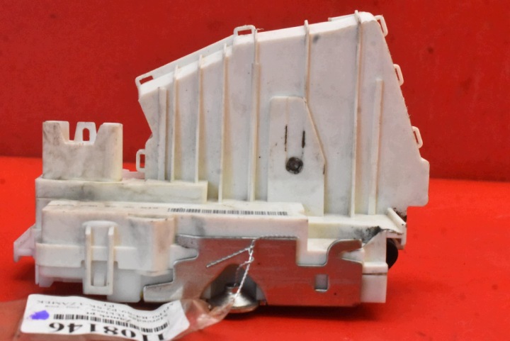 de la Serrure Portière Droite Arrière Arrière 1697302235 MERCEDES B-KLASA W245 05-08