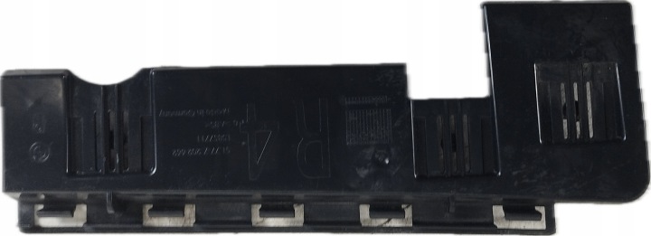 BMW E90 E91 LIFT LCI support holder of the threshold right 7202662 original