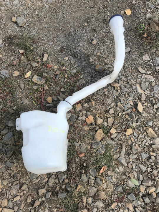 washer fluid tank PEUGEOT 207 SW 9648337580