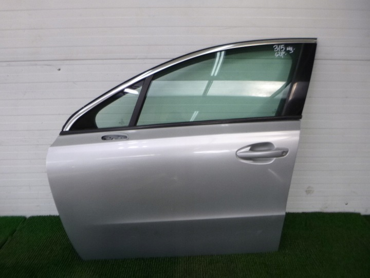PEUGEOT 508 10- dveře přední levé předek EZRC