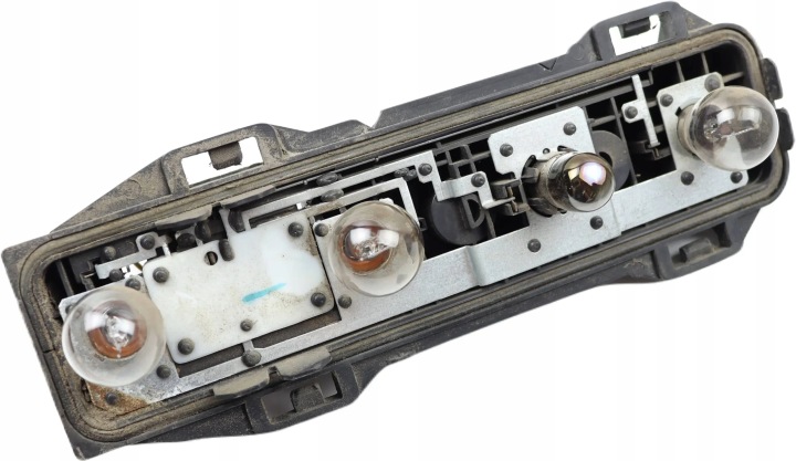 PEUGEOT 307 SW KOMBI light housing rear part rear 89026938 89026198 connecting spoiler bundle