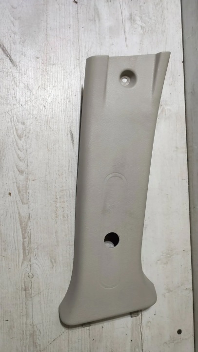 Dacia Logan II 2019r right side cover upholstery slupka
