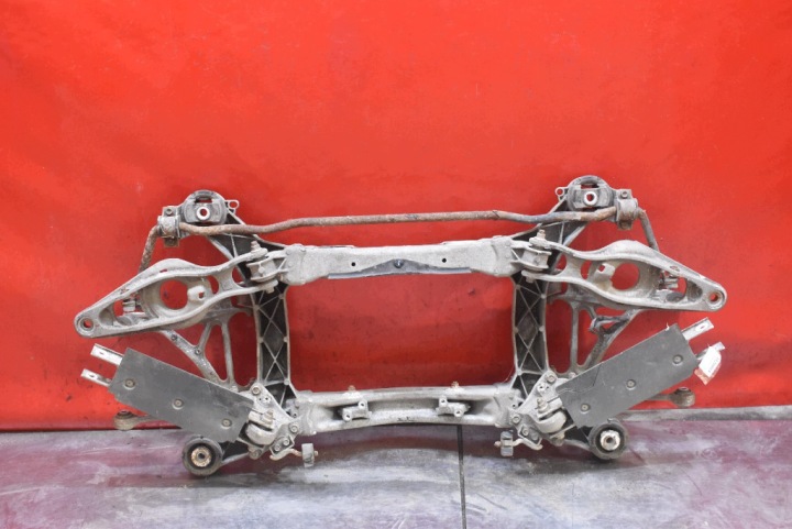 Ponte assale RINFORZO PARAURTI assale ASSALE ANTERIORE CULLA posteriore HONDA LEGEND 4 IV 3.5 V6 195 KM SH-AWD 04-08