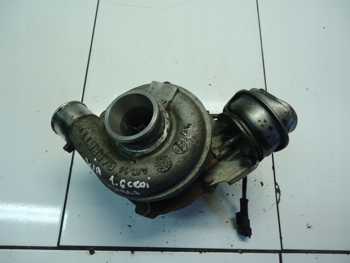 KIA HYUNDAI 1.6 CRDI D4FB turbo 28201-2A701