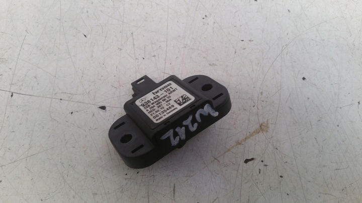 control unit bonnet 2049050033 Mercedes W212