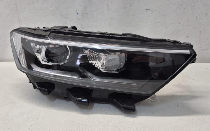 VW T-ROC 2GA 17- far desna prednji dio prednja FULL LED 2GA941774