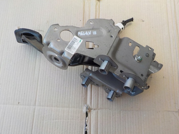 pedal Frein renault megane III 1,9 dci 465010015R