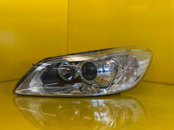 light left Volvo C30 LIFT 31299818