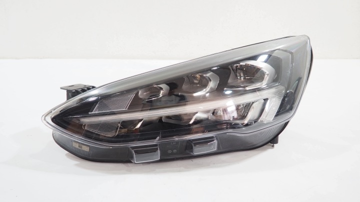 Ford Focus MK4 Licht Full Led links vorne MX7B-13E015-ED