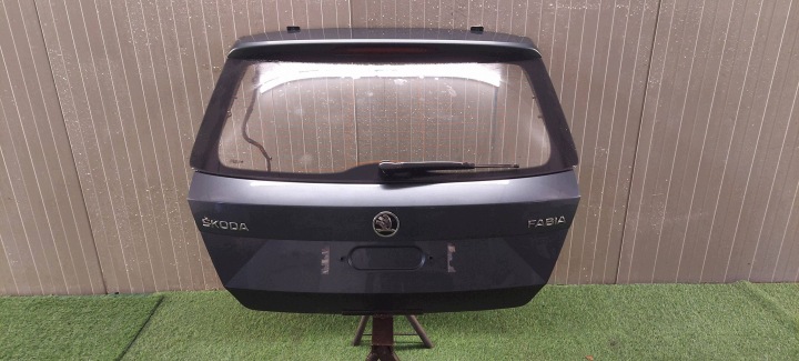 arrière porte du coffre/hayon SKODA FABIA III 5D 14-22 complète LAK: LF7Y, F6F6