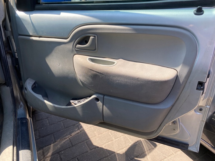 mechanismus spouštění stahování okna pravý Renault Kangoo 1 a FL 02-08