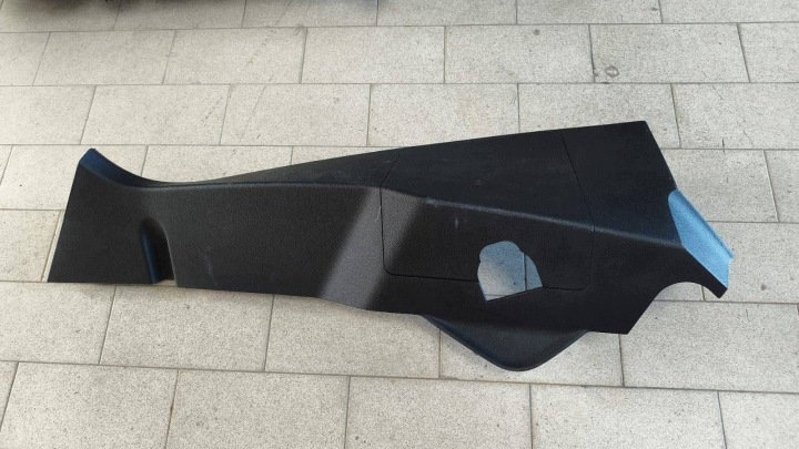 Inna parte del … interna posteriore Bocchetta sinistra Renault Megane E-Tech 769374545R