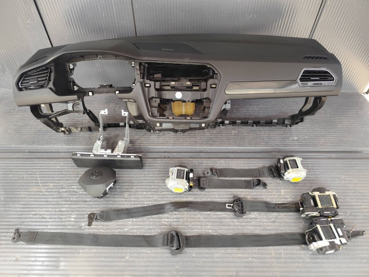 VW TIGUAN II LIFT 5NA console airbag tension belts KOMPLET dismantling