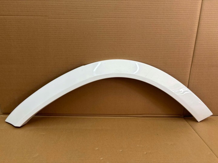 Moulage Couverture Aile Droite Arrière MERCEDES GLE W167 AMG A1678840400