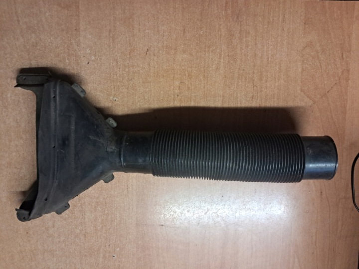 air hose DO of a filter, MERCEDES W123 3,0D 6170940211