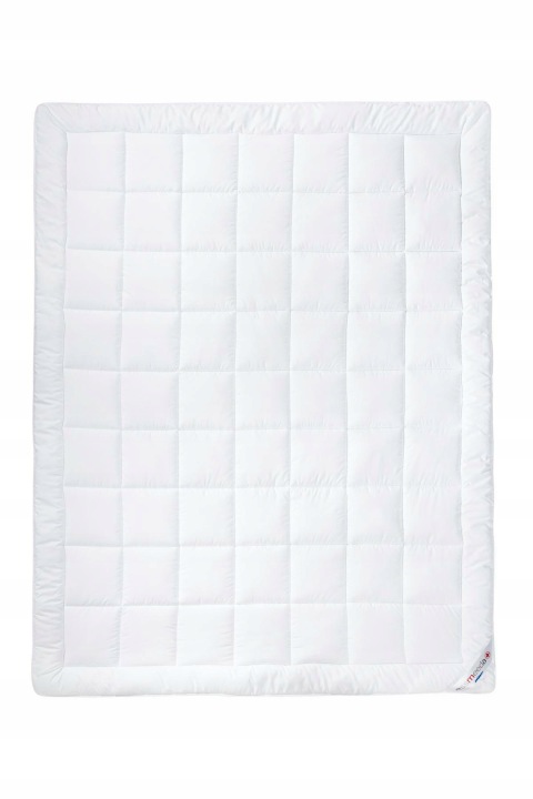 Antialergická přikrývka 155x200 Essmeeda letní 700g