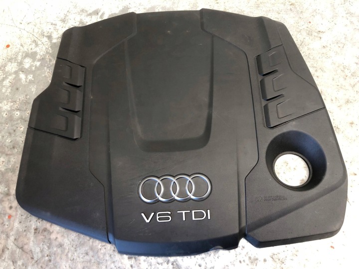 Coperchio copertura GREMBIALINA Motore V6 TDI AUDI 059103925CL