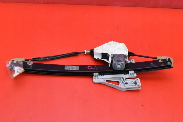 Mécanisme essuie glaces Droite Arrière 4G0839462 AUDI A6 C7 KOMBI LIFT 14-20