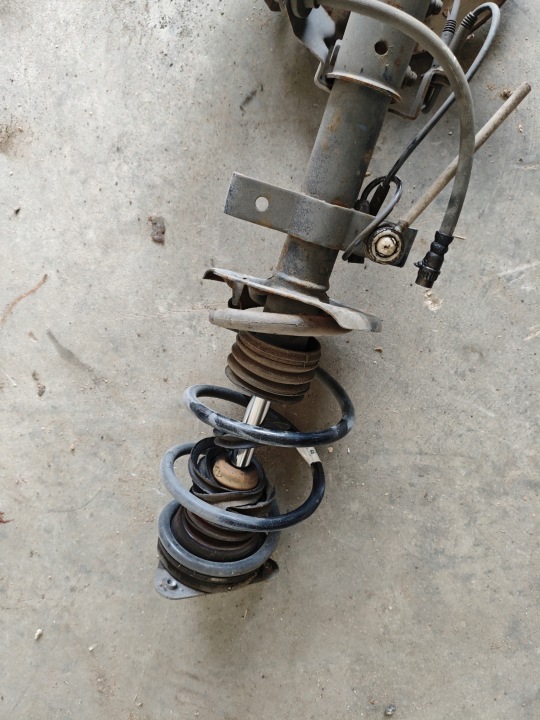 Renault Clio IV Mcperson left complete crossover shock absorber 1.5 DCI 8