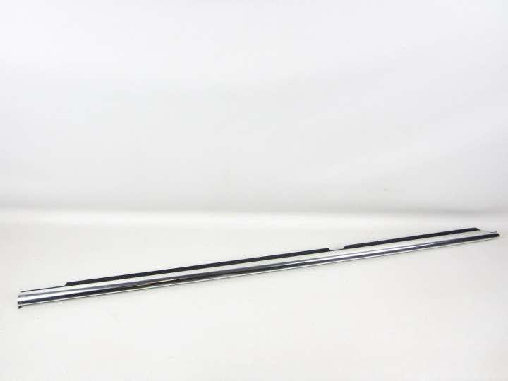 moulding under the window door rear rear part left Mercedes W221