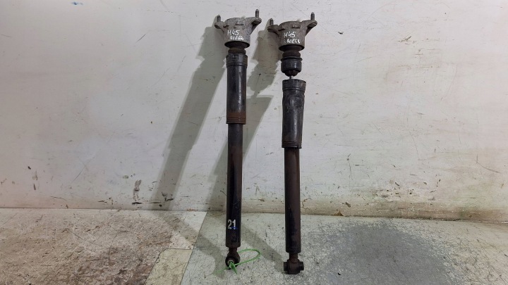 Stoßdämpfer links rechts heck KPL A2463202131 MERCEDES W246 W176 W117