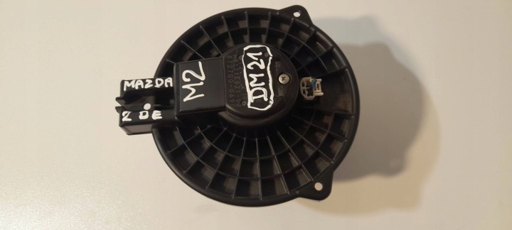 Mazda 2 DE 2007-2013 Ventilateur Bouches buses / Réchauffement 8727000690 (DM21)