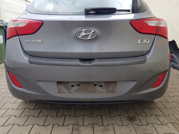 HYUNDAI I30 II HB rear tension belt floor sump 2012