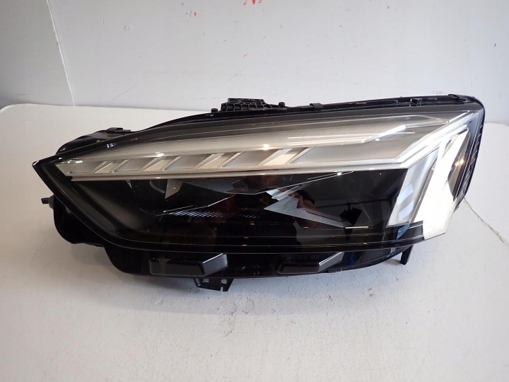 Licht vorne vorne links AUDI A5 II LIFT 2019- FULL LED LASER 8W6941085