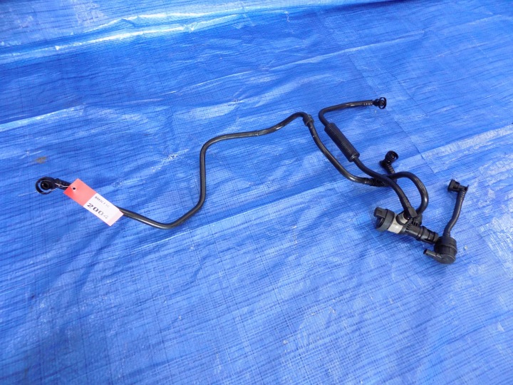 Sensor ODPOWIETRZANIA Behälter des Kraftstoffsbehälters Schläuche BMW 5 F10 2012R 3,0B 7636158