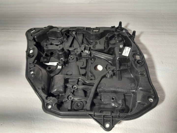 BMW 7 G11 LCI odhlučnění dveře 7485141