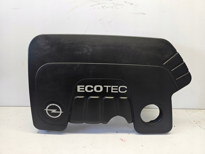 OPEL INSIGNIA A LIFT upper motor cover 1.6 CDTI