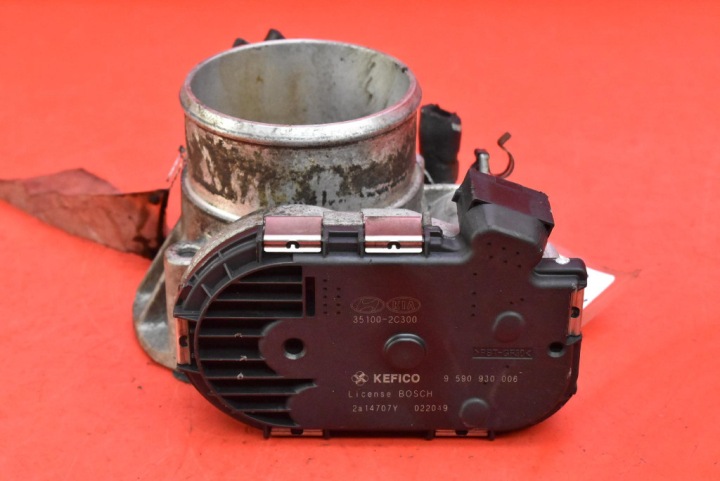 throttle flap 35100-2C300 HYUNDAI GENESIS 1 and 2.0 RS TURBO 213 KM 08-12