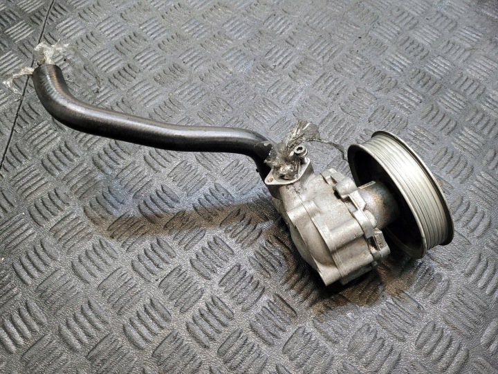 Pompe direction assistée 7P6422154A VW TOUAREG II 2 7P 3.0 TDI