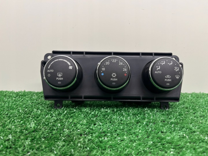 Pannello controllo BOCCHETTE CHRYSLER SEBRING P55111815AC