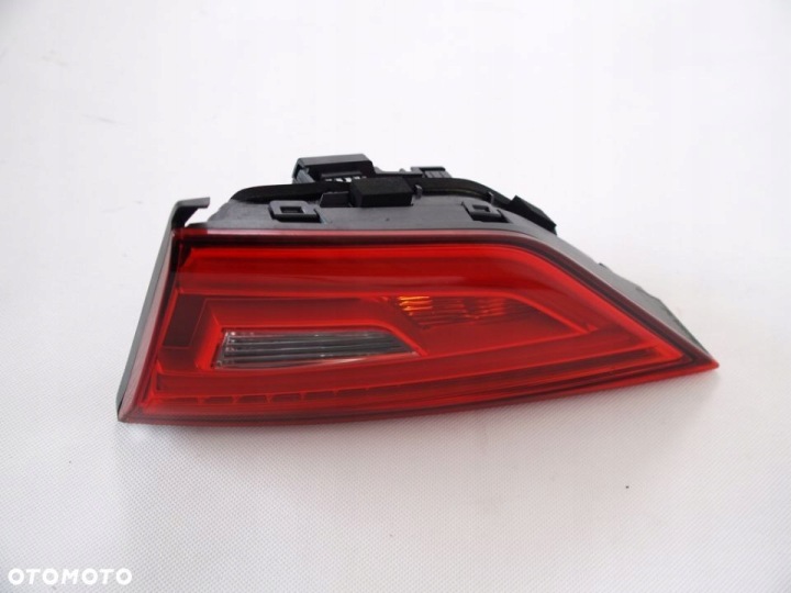 Audi A3 Licht rechts hinten rechts heck a 3 12r Sedan 8V5945094K
