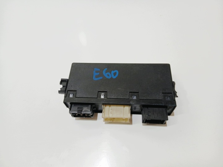 module control unit door BMW E60 8376072