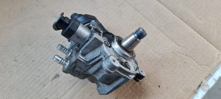 A4 B9 8W injection pump 2.0 TDI 04L130755E A5 8W Q5 VW AUDI