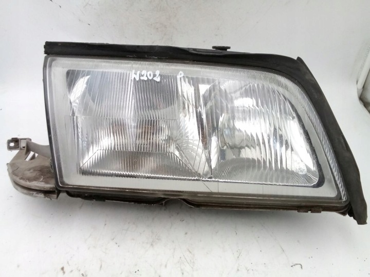Mercedes C klasa W202 lift FL Licht rechts vorne vorne EU A2028202461
