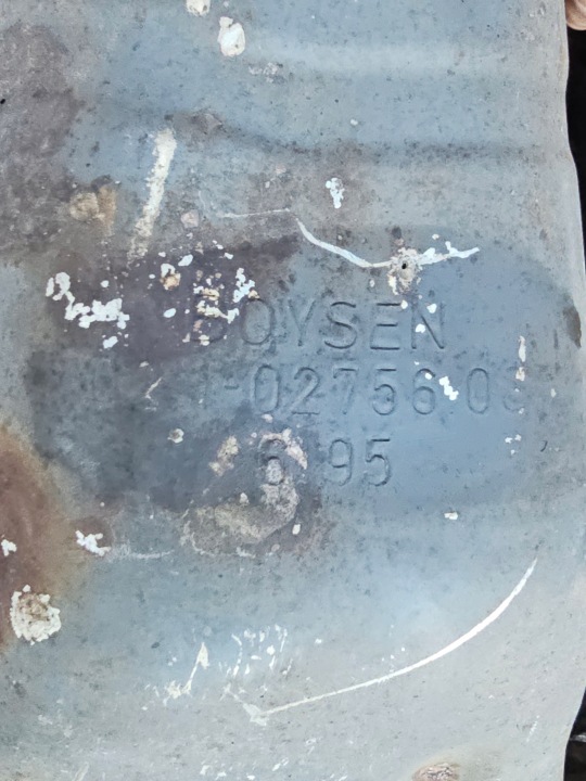 Tlumič tlumiče výfuku BMW E32 730i 735i 740i 750i 86-94r 8