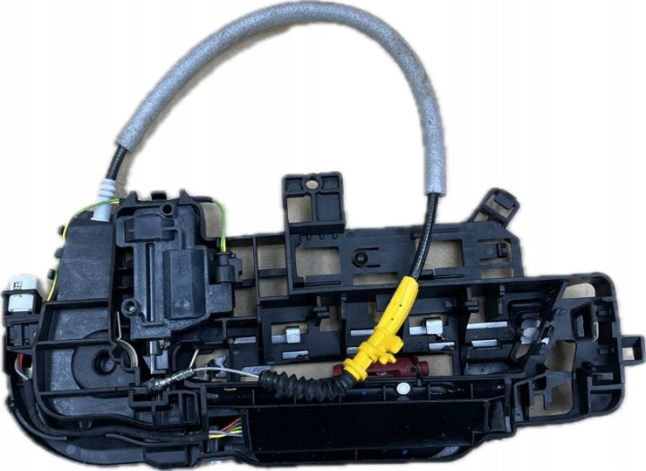AUDI A4 B9 A5 F5 de la Serrure Support Poignées Portière Droite Avant 8B3837812B