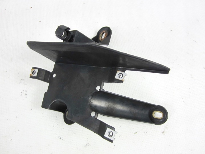 Halter Halter radaru hinten links Porsche Cayenne S II 958 7P5 92A