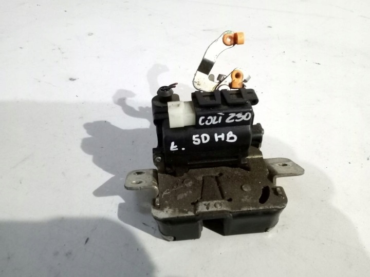 Mitsubishi Colt Z30 de la Serrure Arrière du capot