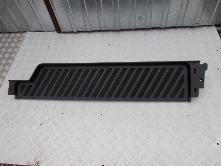 Mercedes Sprinter 906 práh dveře bocznych suwanych 06-16r OEM ORYG