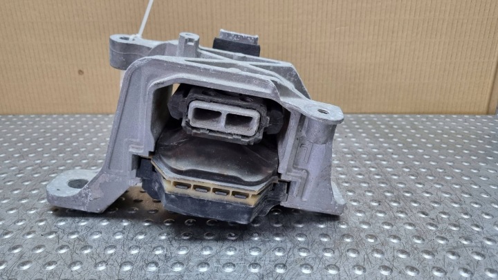 holder engine mount 326G20D FORD KUGA MK3 FOCUS MK4
