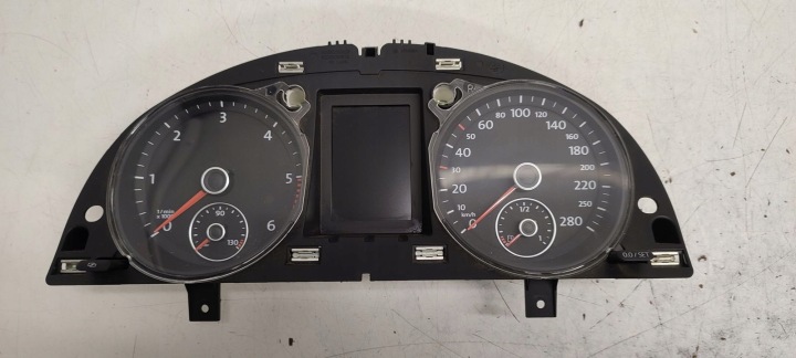 budíky automat VW Passat CC 2,0 TDI