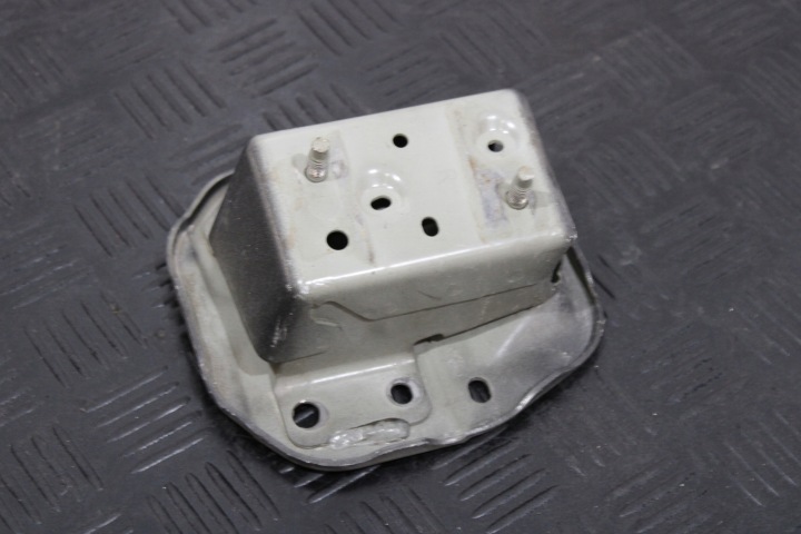 Absorber Aufpralldämpfer Pralldämpfer rechts heck rechts hinten NISSAN JUKE F15 NISMO LIFT
