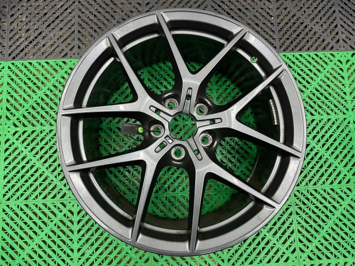 disques 18 BMW 1 F40 8092354