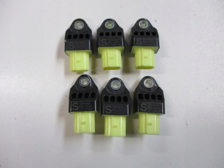 Sensore impatto TOYOTA 89831-48040