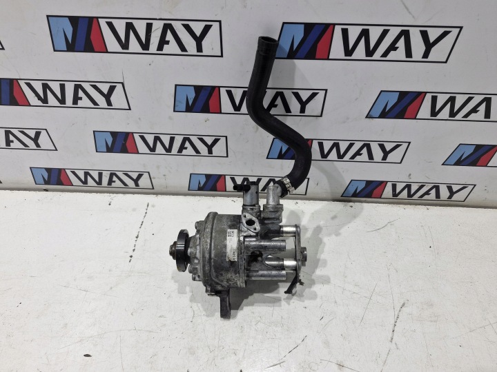 6798669 BMW F01 F02 F07 F10 F11 F13 servopumpe DYNAMIC DRIVE
