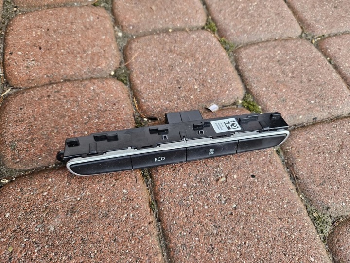 Panel páčky ECO ASC vypínač přístrojovky RENAULT MEGANE 4 IV E1099875-C